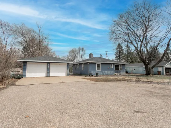 4943 Osgood Ave N, Stillwater, MN 55082