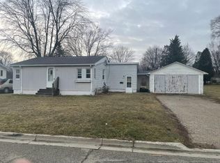 6669 Huron St, Cass City, MI 48726