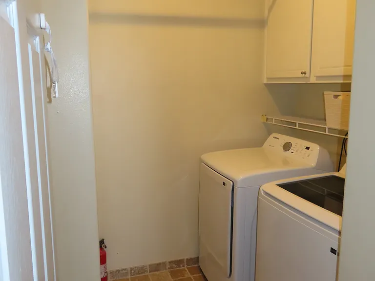 33 Strawflower St — Photo 16