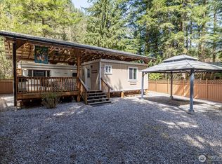 1028 Maple Ln, Sumas, WA 98295