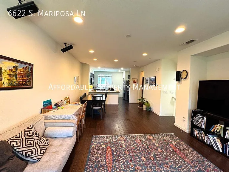 6622 S Mariposa Ln — Photo 5