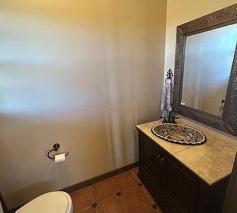 4th image of 299 Highway 569