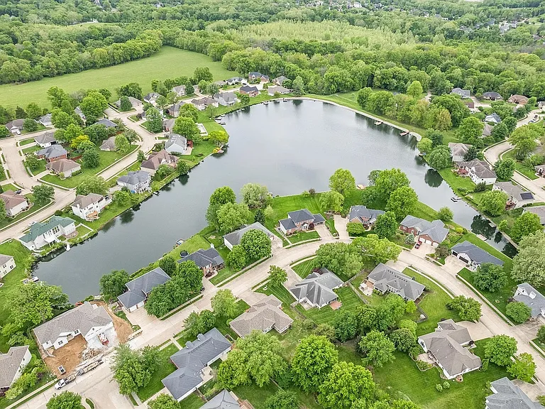 4200 Cedar Crest Ln — Photo 28