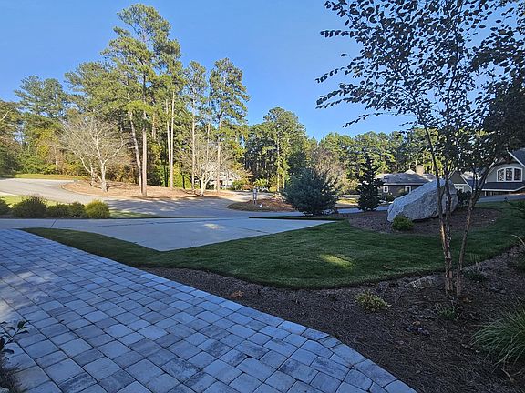 Parking Pad