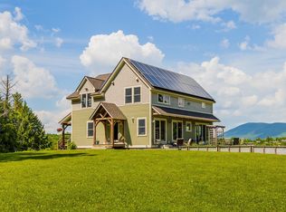 366 Stone Hedge Rd #8, Jamaica, VT 05343