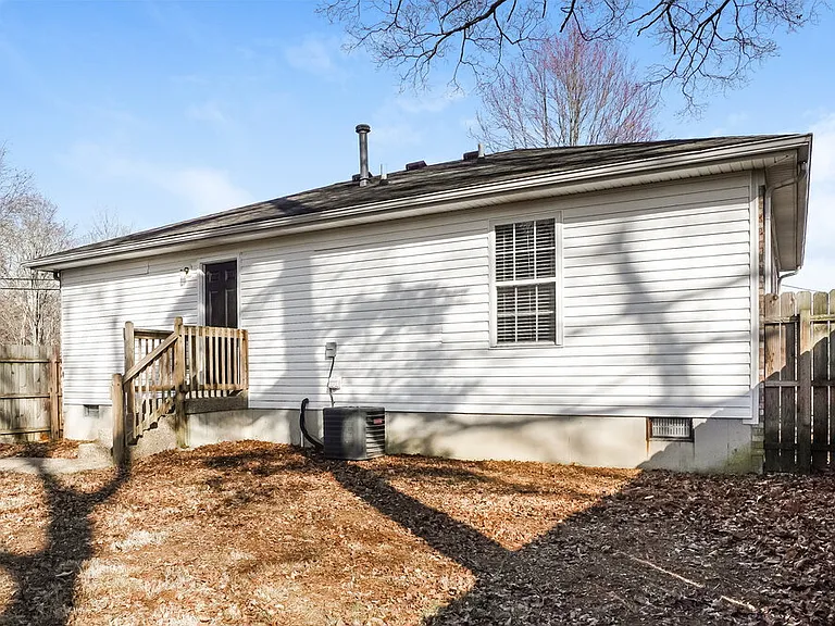 5510 Littleridge Dr — Photo 16
