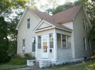 598 Oakdale Ave, Saint Paul, MN 55107