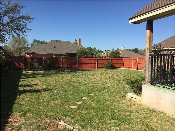 4th image of 2702 Pheasant Grove Ln