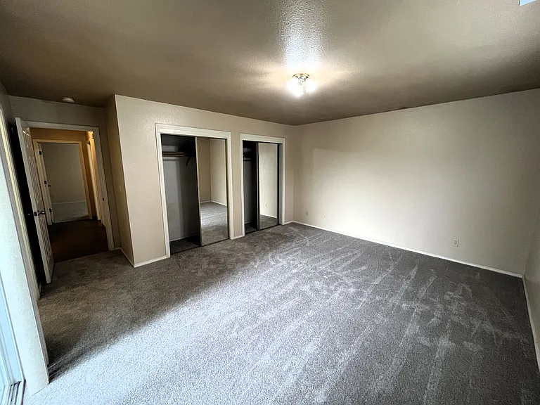 1426 Underwood Ct — Photo 10