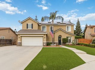 2871 Wrenwood Ave, Clovis, CA 93611