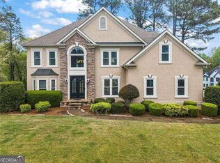 701 Greenway Trce, Woodstock, GA 30189