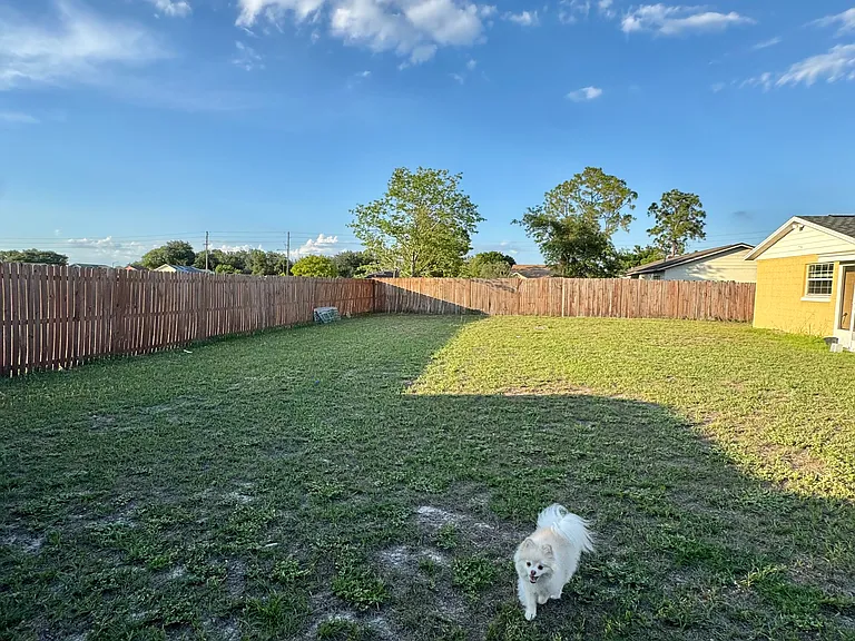 9325 Larette Dr — Photo 12