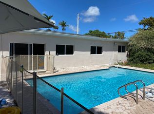 990 NE 174th St, North Miami Beach, FL 33162