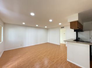 Calcaterra Cir - 512 - Angie, Las Vegas, NV 89119