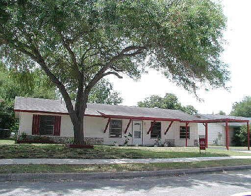 1st image of 7218 GLEN POINT DR