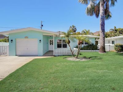 16102 1st St E, Redington Beach, FL, 33708