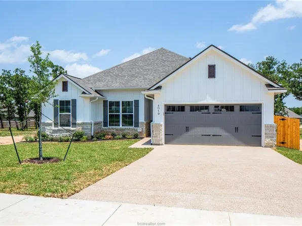 3911 Brownway Dr, College Station, TX 77845