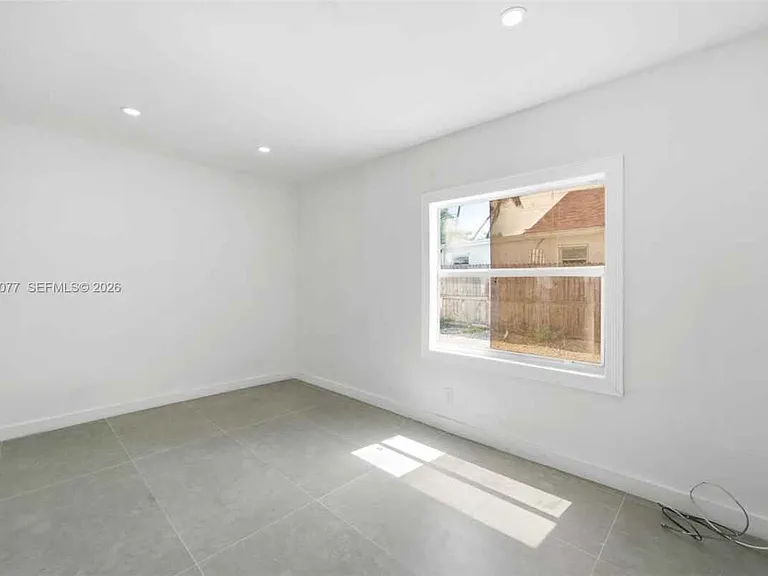 2415 Garfield St — Photo 13