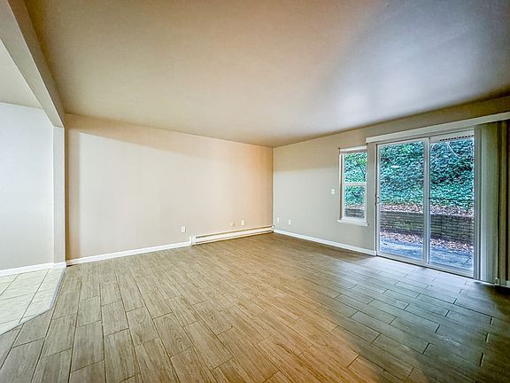 4th image of 22521 30th Ave S #11391791