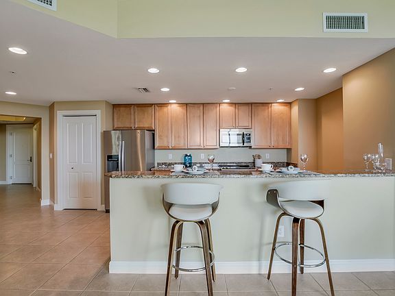 4th image of 5781 Cape Harbour Dr APT 702