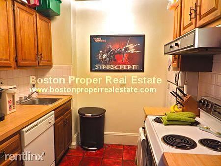 379 Commonwealth Ave. #3 Boston - Kenmore Unit Photo 5