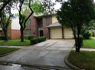 419 Birch Hill Dr, Sugar Land, TX 77479
