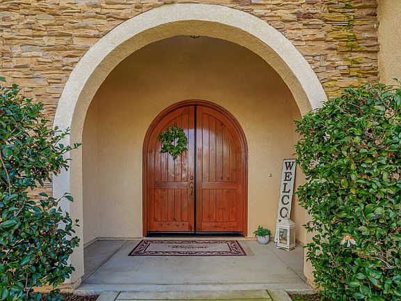 4th image of 5849 W Buena Vista Avenue