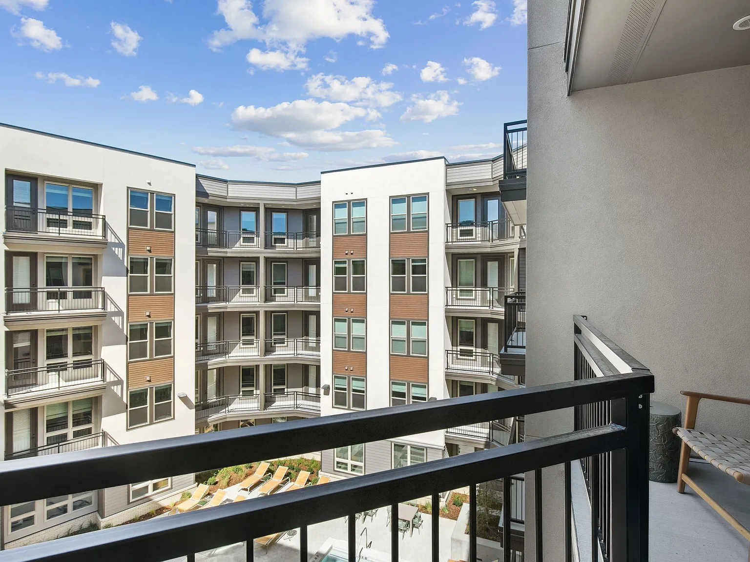 Momentum Apartments — Photo 2