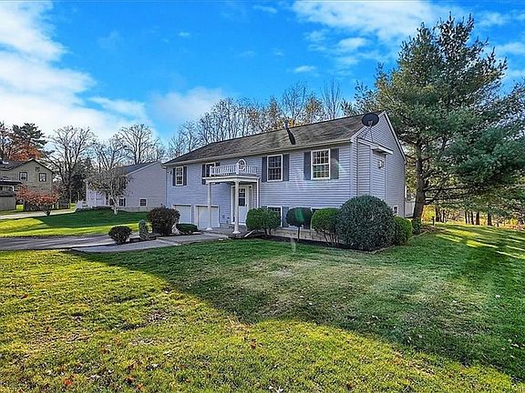 2nd image of 3 Ayr Ct