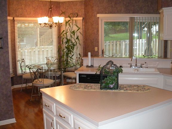 2nd image of 7907 W 138th St