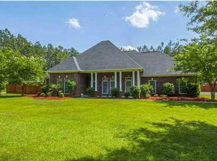 138 McMakin Dr, Summerville, SC 29483