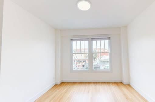 4th image of 1290 Grove St APT 205