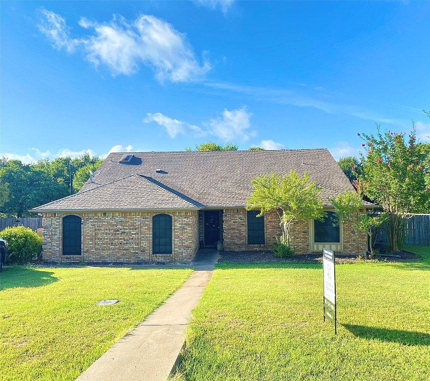 615 Oldham Ln, Granbury, TX 76048 Zillow