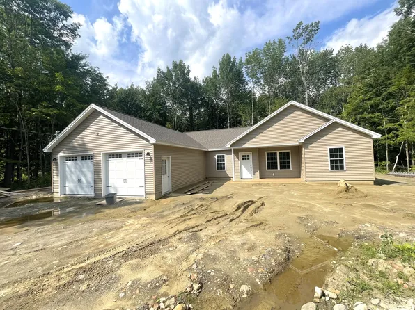 54 Lindsay Way, Sidney, ME 04330
