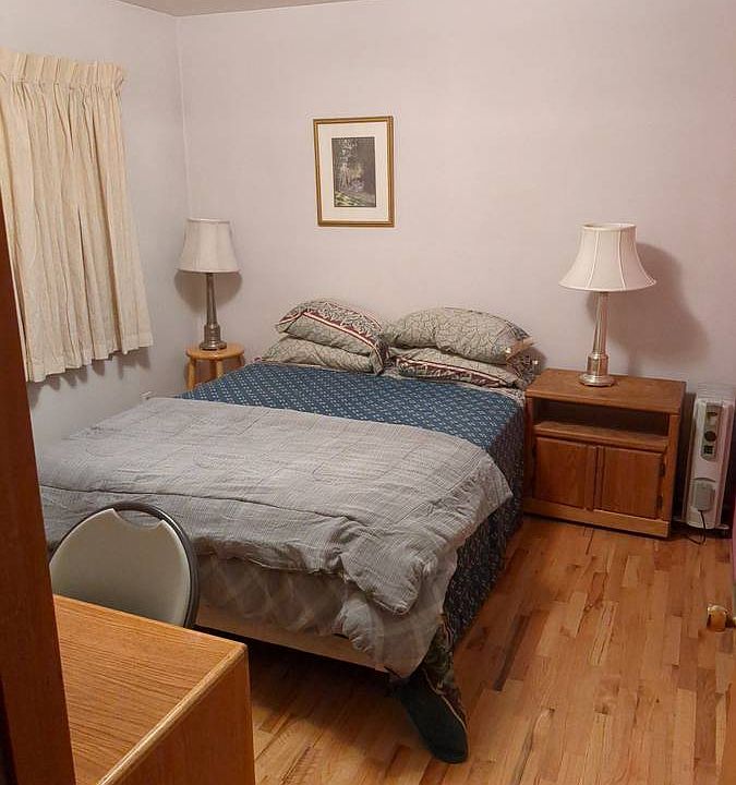 1st image of 16601 SE 27th St #1