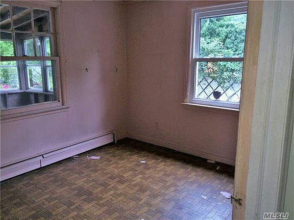 5th image of 85 Hawthorne Ave