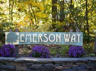 221 Emerson Way, Northampton, MA 01062