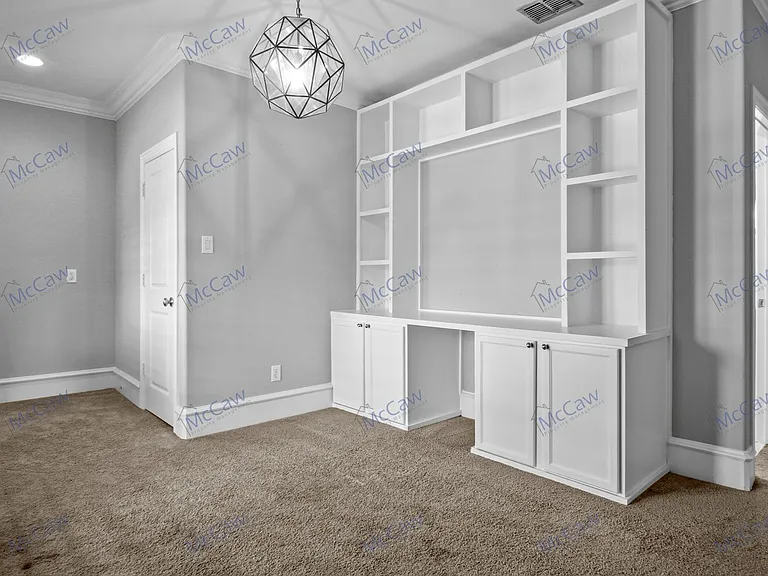 857 N Glasgow Dr #B — Photo 17