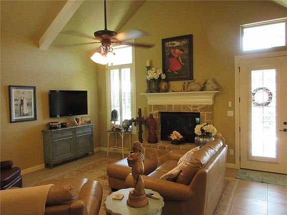 2nd image of 6318 Prospect Hill Dr