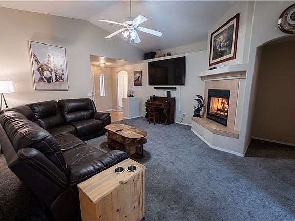 4th image of 4908 S Rinaldi Cir