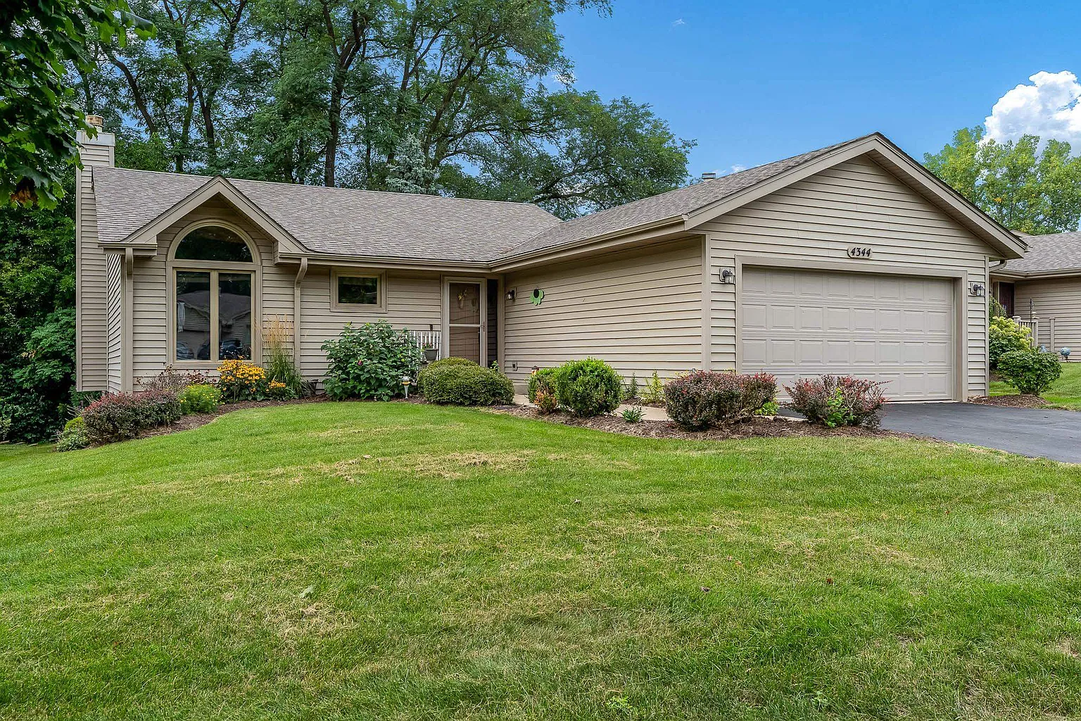 4344 Towhee Trl photo 1