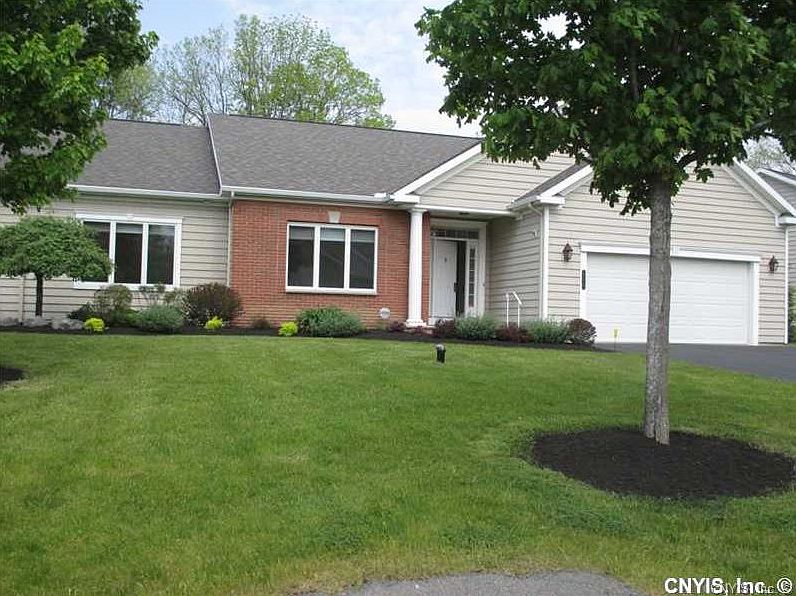 1st image of 115 Edwards Falls Ln #115