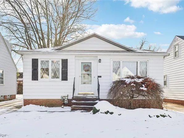 29010 Barjode Rd, Willowick, OH 44095