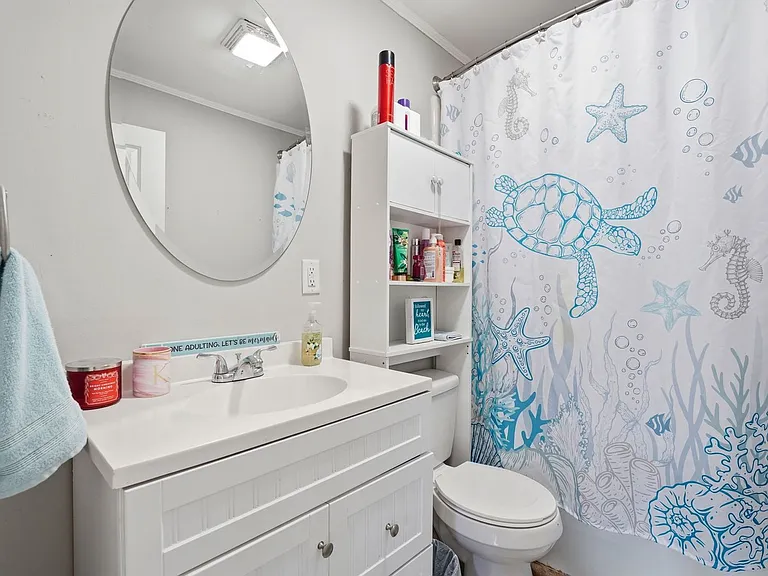 1425 Central Dr — Photo 38