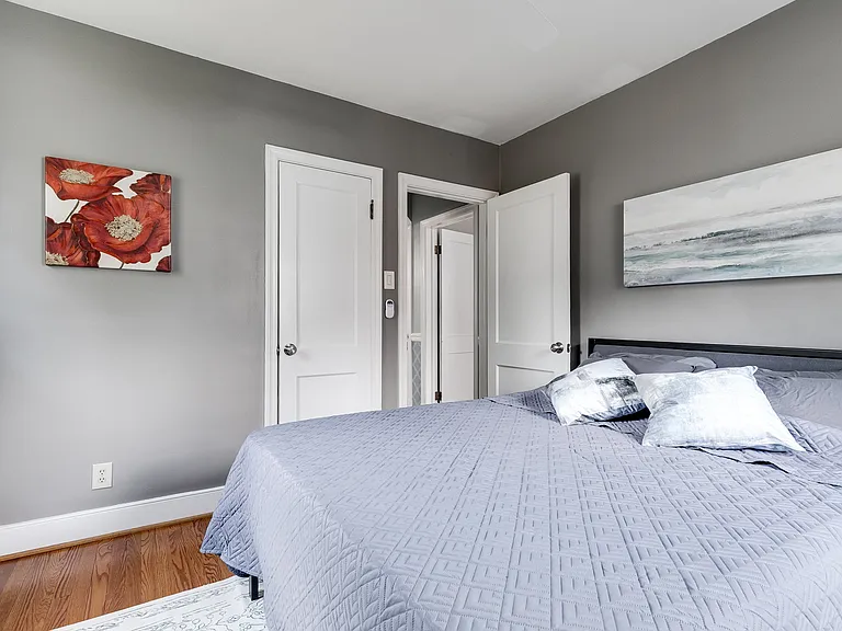 2424 Wedgewood Ave — Photo 14
