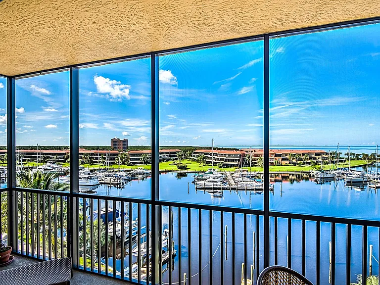 3313 Sunset Key Cir #403 — Photo 43