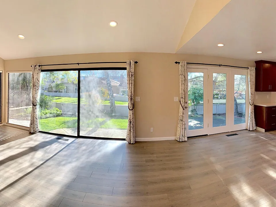 531 Cambrian Way
