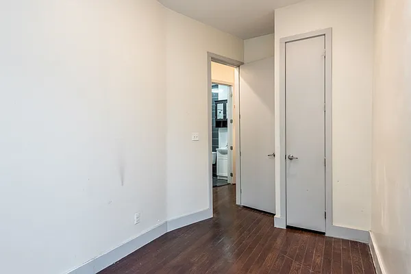 Rented by Nooklyn NYC LLC | media 35