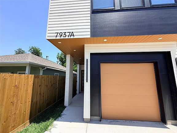 3rd image of 7937 Sparta St