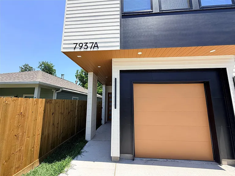 7937 Sparta St — Photo 3